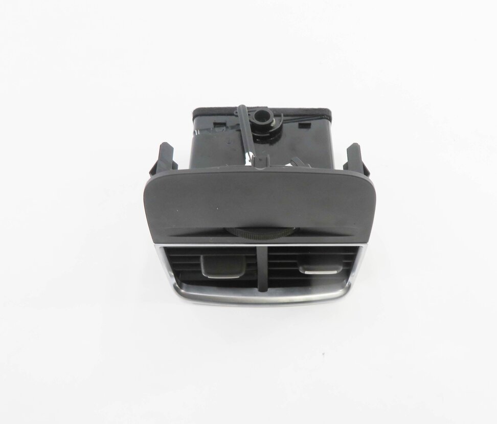 Thumbnail 7: 2015 AUDI A3 (8V) REAR CENTER CONSOLE HEATER A/C AIR VENT (BLACK)