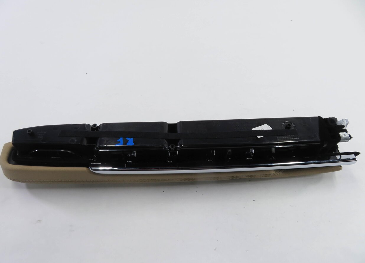 Thumbnail 4: 2012 MERCEDES S550 (W221) RIGHT FRONT PASSENGER DOOR ARMREST (BROWN LEATHER 214)