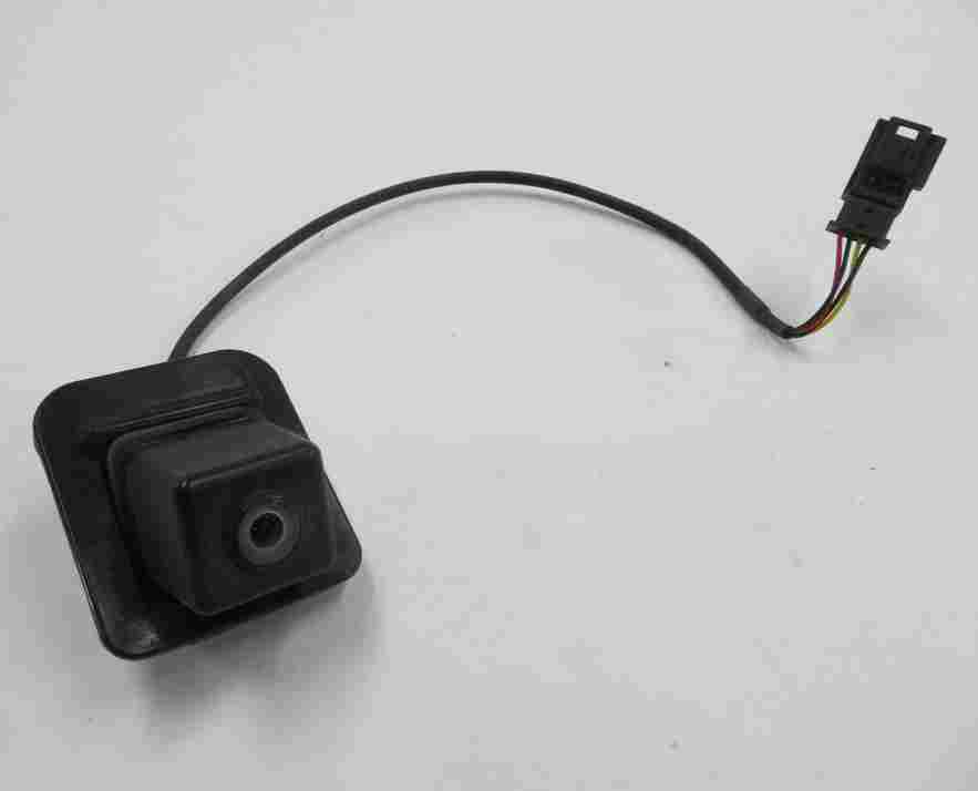 08-13 MERCEDES CL550 CL600 S350 S400 S450 S550 (W216 W221) BACKUP REVERSE CAMERA