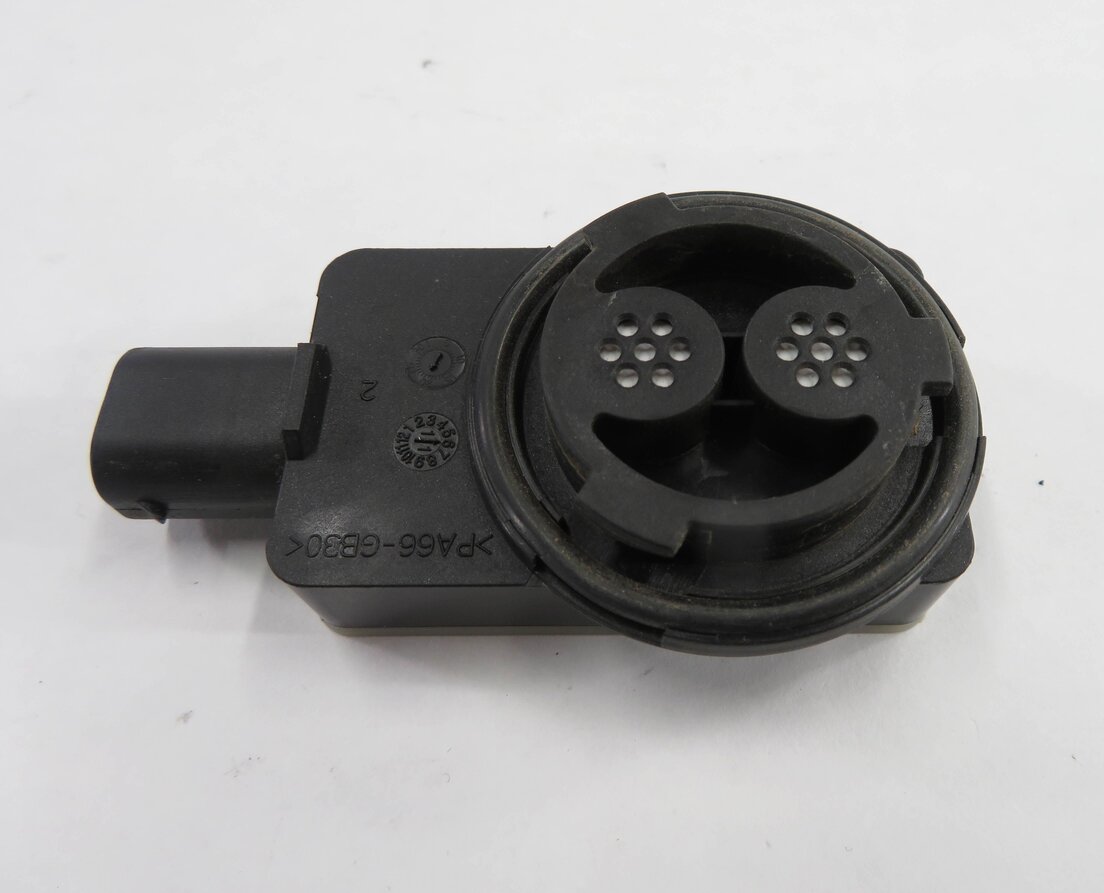 Thumbnail 3: 2012 MERCEDES S550 (W221) AIR QUALITY AUTOMATIC RECIRCULATION POLLUTION SENSOR