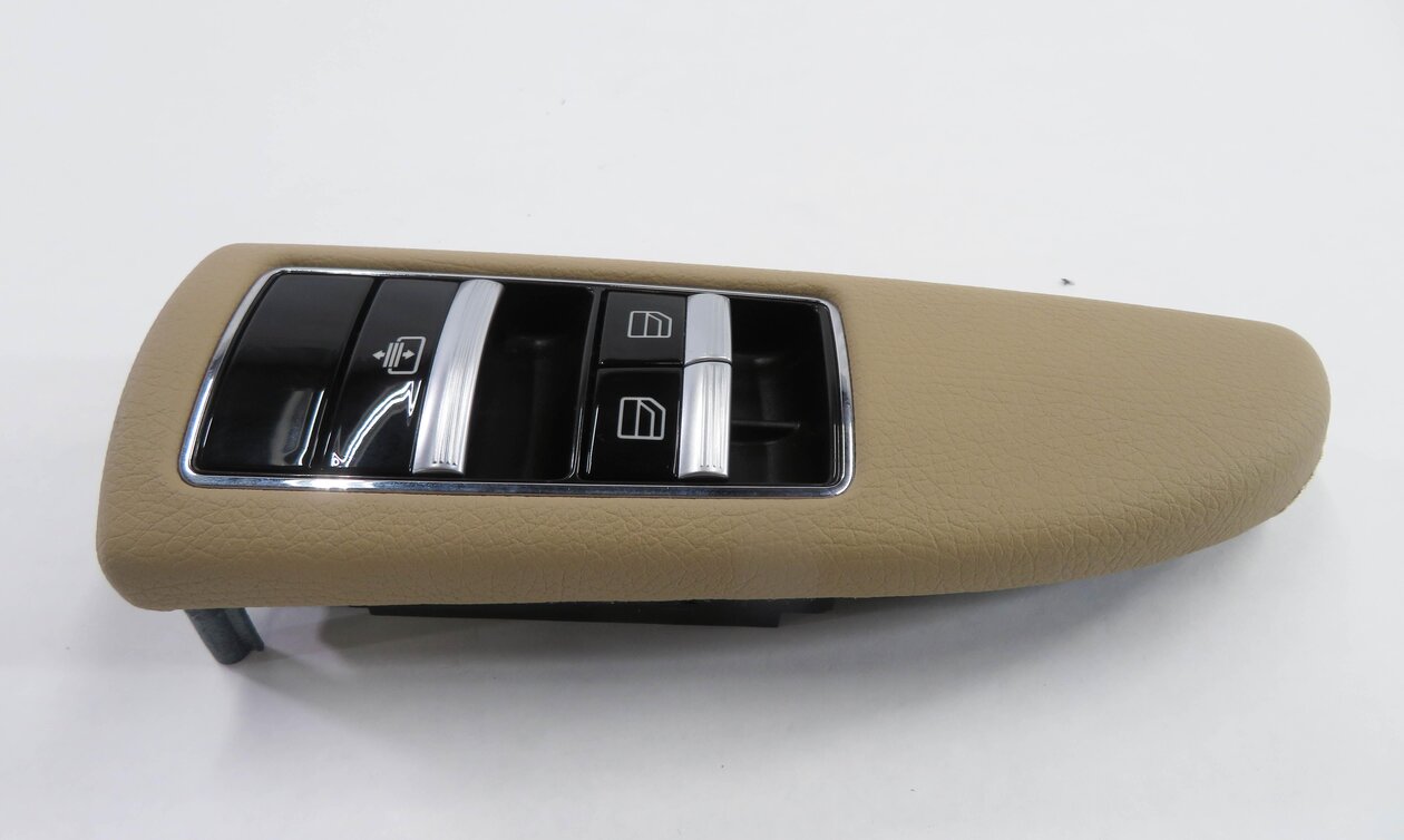 Thumbnail 3: 2012 MERCEDES S550 (W221) RIGHT REAR DOOR SUN SHADE WINDOW SWITCH (BROWN)