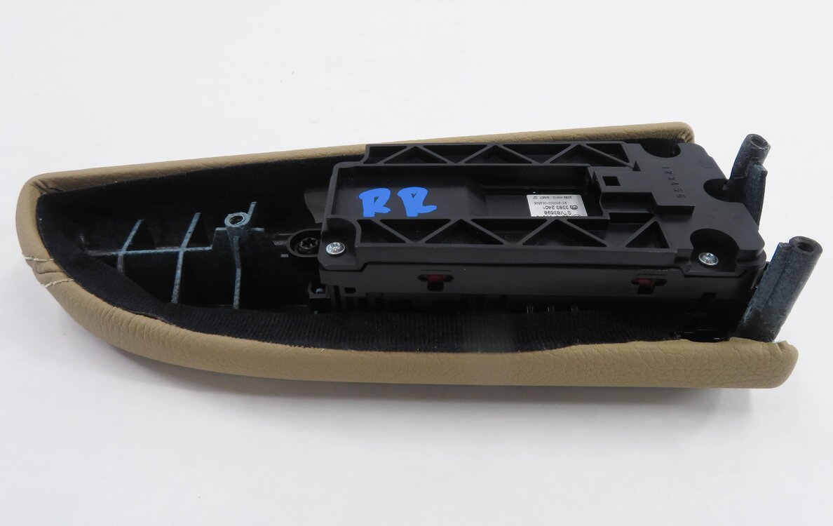 Thumbnail 6: 2012 MERCEDES S550 (W221) RIGHT REAR DOOR SUN SHADE WINDOW SWITCH (BROWN)