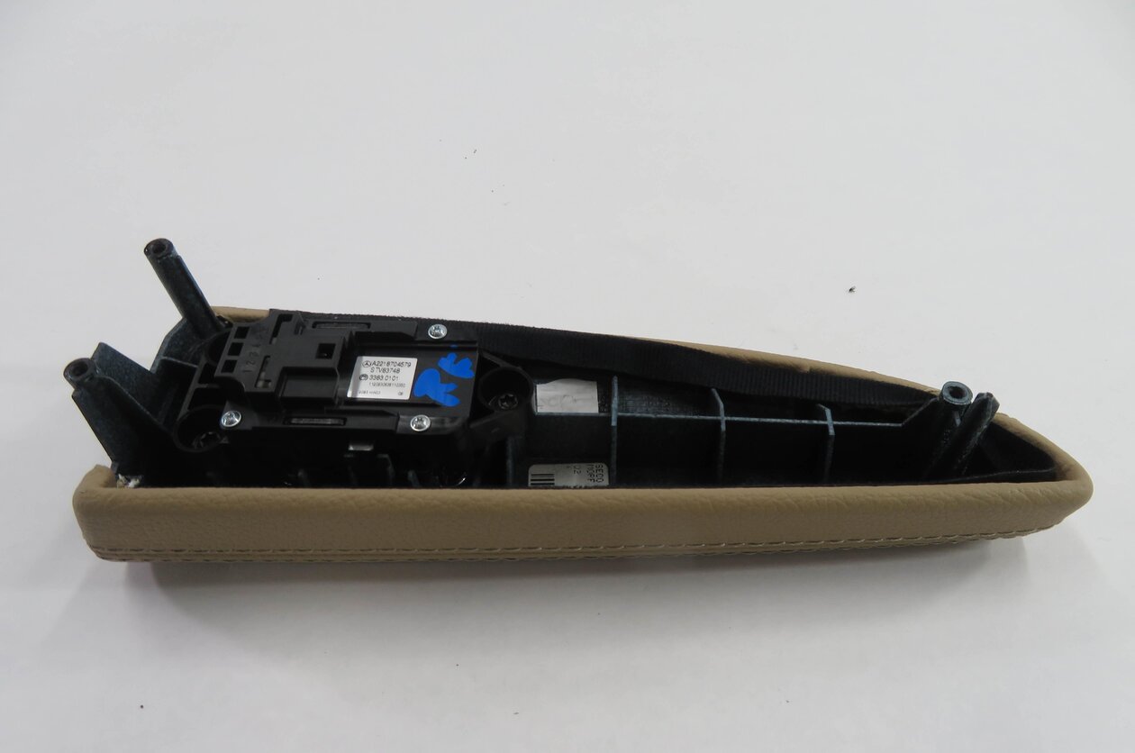 Thumbnail 7: 2012 MERCEDES S550 (W221) RIGHT FRONT PASSENGER DOOR WINDOW SWITCH (BROWN)