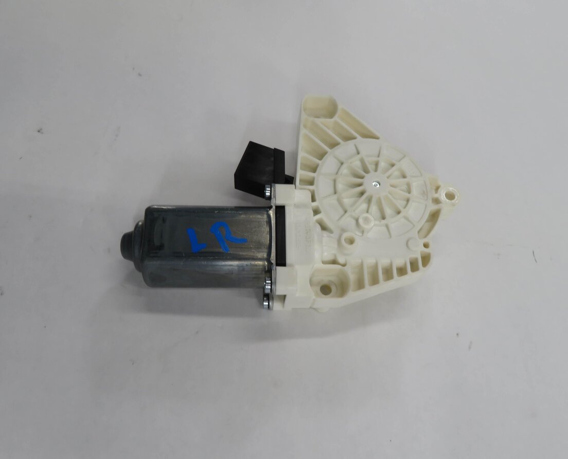 Thumbnail 3: 2007-2013 MERCEDES S350 S400 S450 S550 S600 (W221) LEFT REAR DOOR WINDOW MOTOR