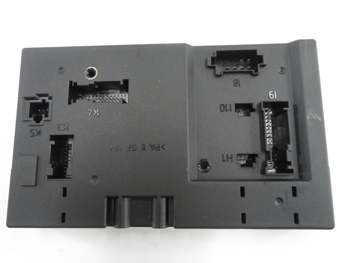 Thumbnail 6: 2012 MERCEDES S550 (W221) REAR SIGNAL ACQUISITION CONTROL MODULE (SAM)