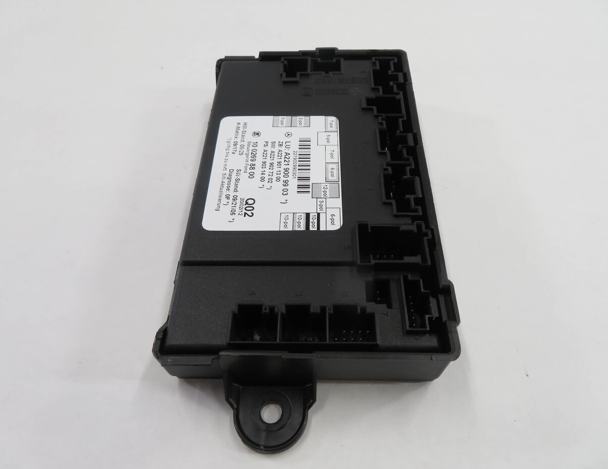 Thumbnail 3: 2012 MERCEDES S550 (W221) RIGHT REAR DOOR CONTROL MODULE