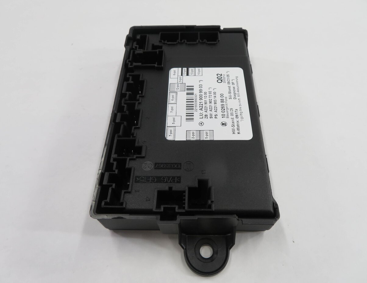Thumbnail 5: 2012 MERCEDES S550 (W221) RIGHT REAR DOOR CONTROL MODULE