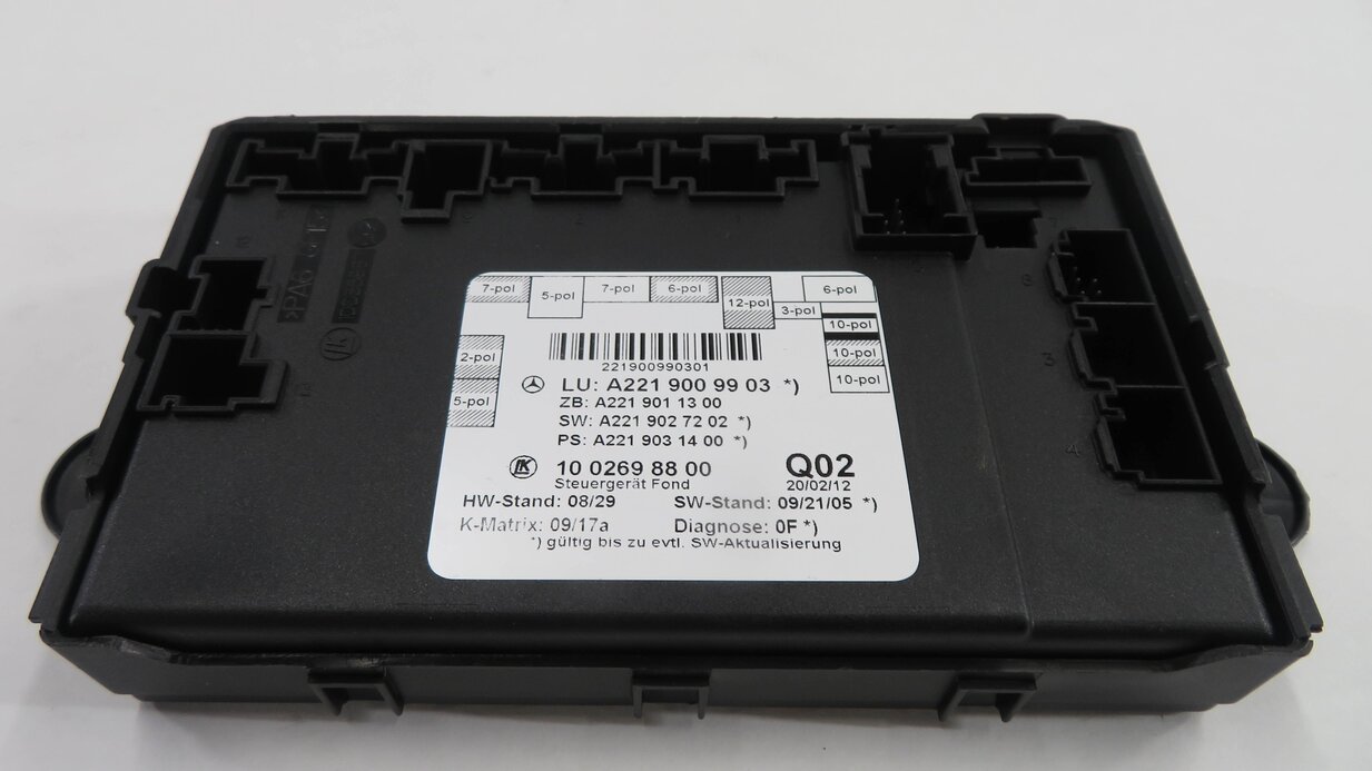 Thumbnail 2: 2012 MERCEDES S550 (W221) LEFT REAR DOOR CONTROL MODULE