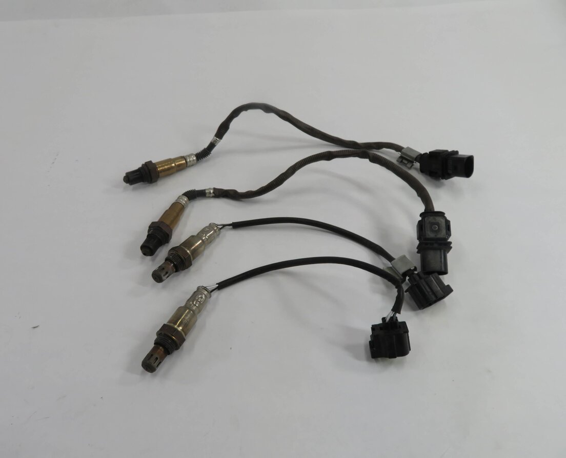 Thumbnail 2: 2012 MERCEDES S550 (W221) 4.6L TWIN TURBO ENGINE - O2 OXYGEN SENSOR SET-4