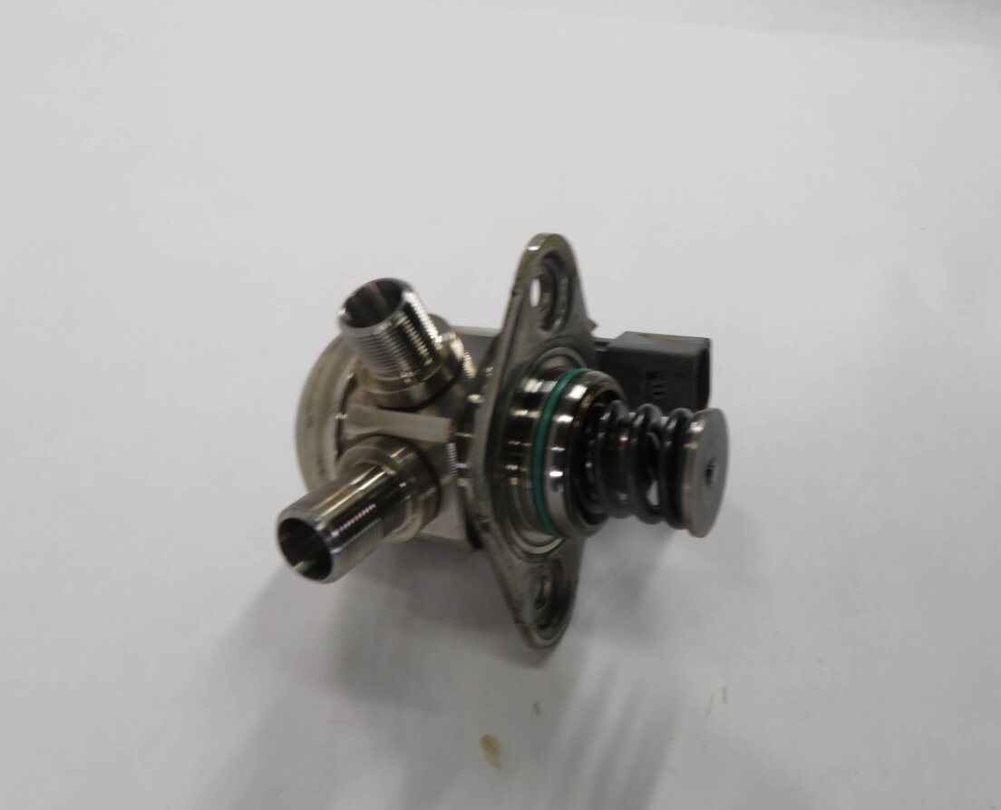 Thumbnail 4: 11-20 MERCEDES E400 E500 E550 S600 SL450 SL550 CLS550 GL550 MECHANICAL FUEL PUMP