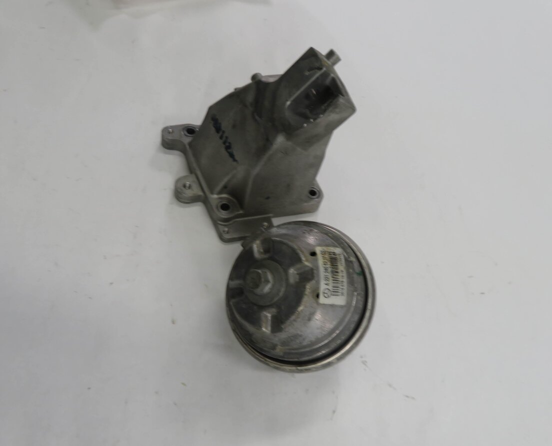 Thumbnail 5: 2012 MERCEDES S550 (W221) 4.6L TWIN TURBO ENGINE - LEFT DRIVER MOTOR MOUNT SET-2