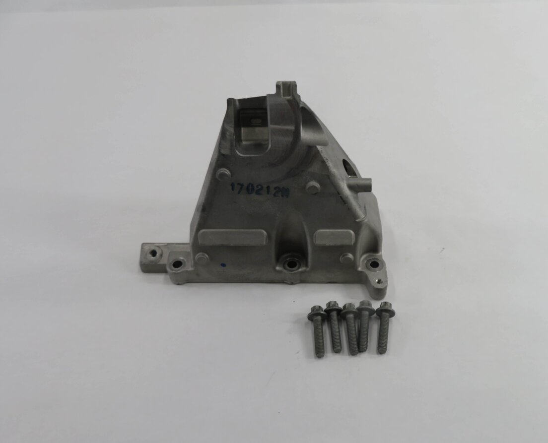 Thumbnail 2: 2012 MERCEDES S550 (W221) 4.6L TWIN TURBO ENGINE - RIGHT MOTOR MOUNT BRACKET