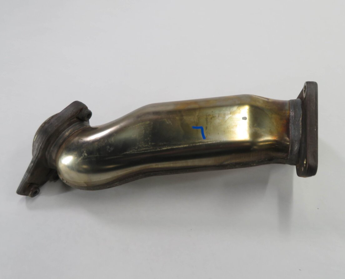 Thumbnail 6: 2012 MERCEDES S550 (W221) 4.6L TWIN TURBO ENGINE LEFT TURBOCHARGER EXHAUST PIPE