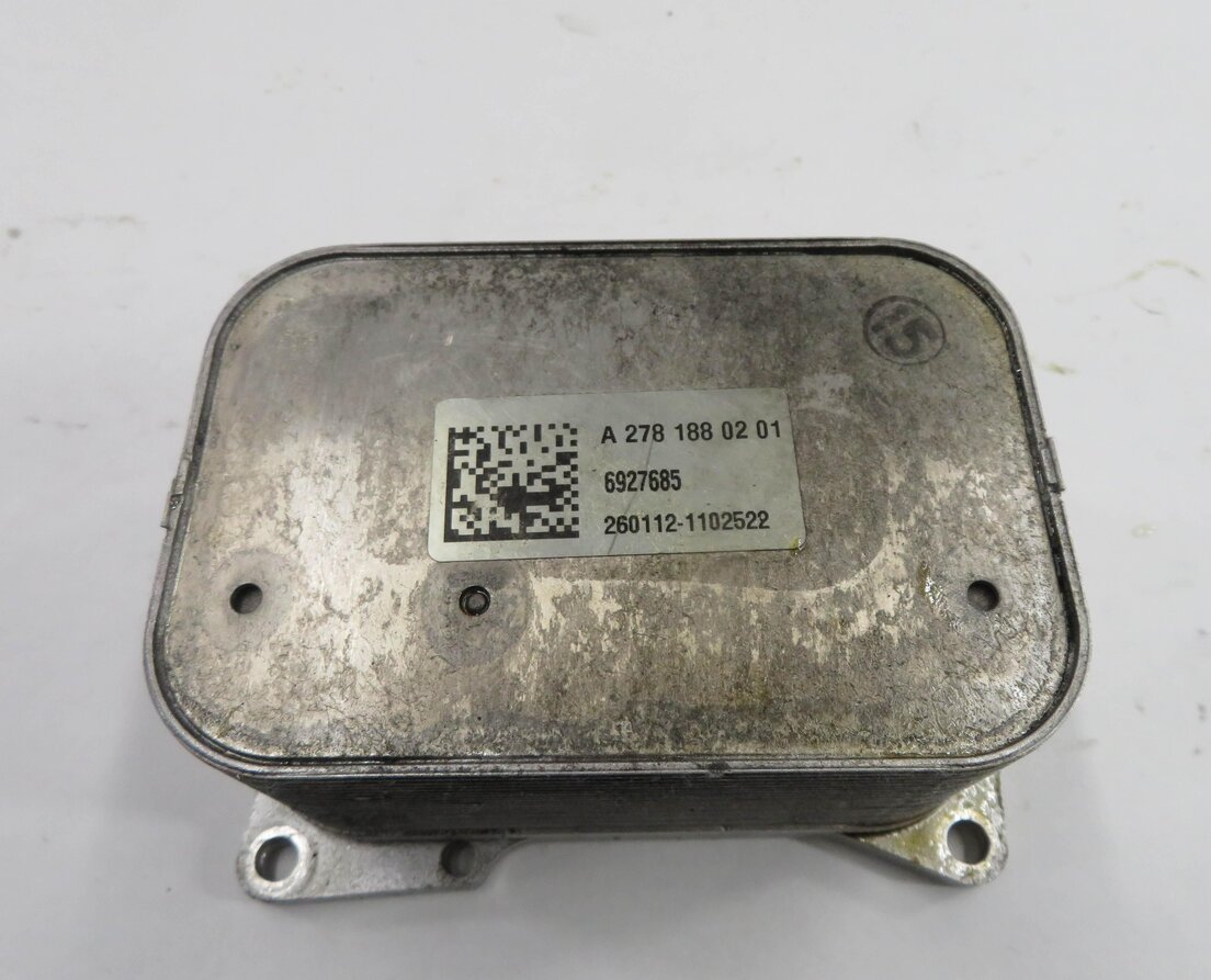 Thumbnail 7: 2011-2020 MERCEDES CL550 E550 GL450 GL550 ML550 S550 SL550 - ENGINE OIL COOLER