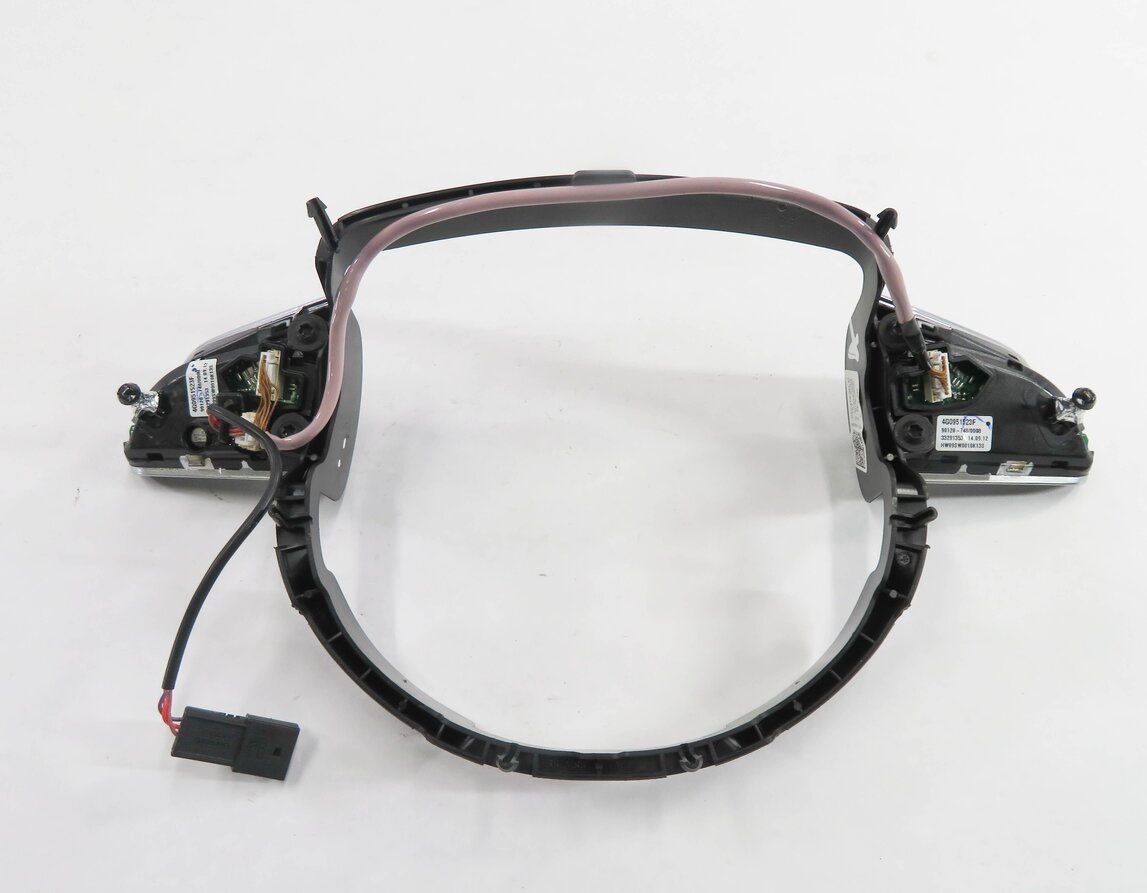 Thumbnail 8: 2013 AUDI A6 (C7) STEERING PHONE VOLUME INFORMATION SWITCH BUTTON SET-2