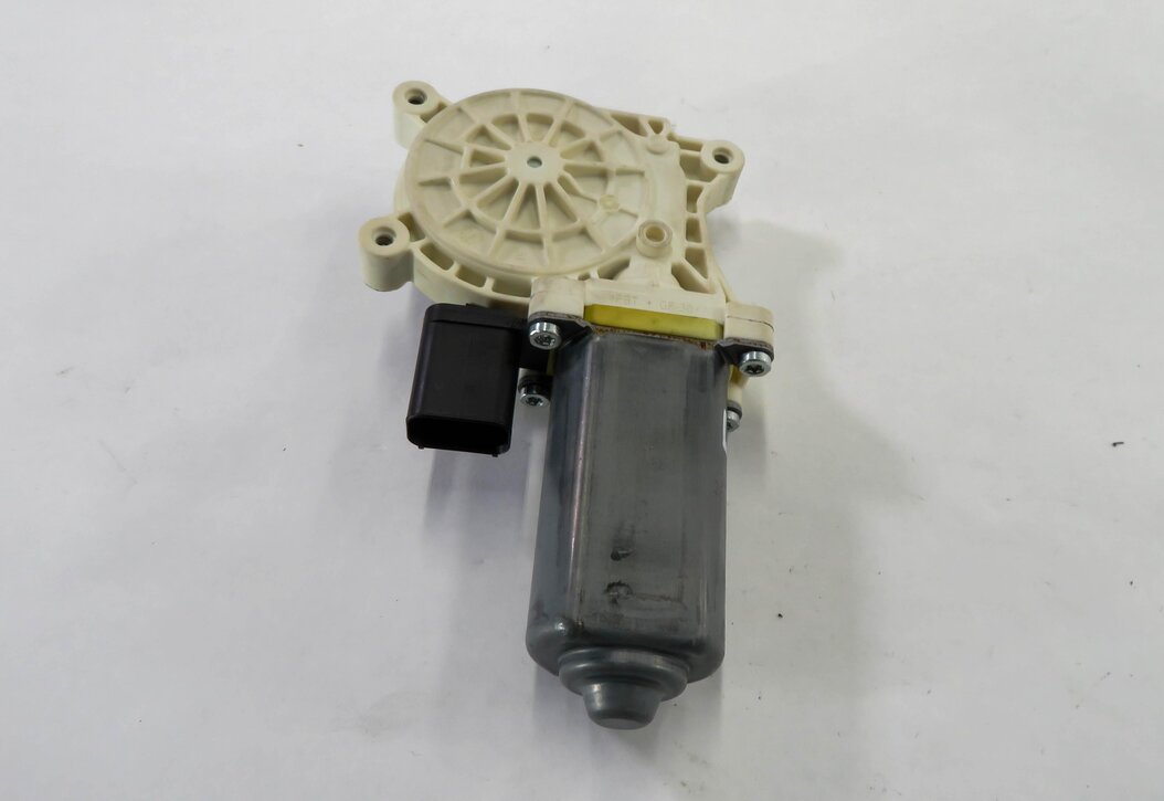 Thumbnail 2: 2010-2012 RANGE ROVER (L322) LEFT FRONT DRIVER DOOR POWER WINDOW MOTOR