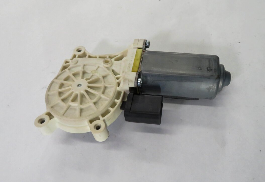 Thumbnail 4: 2010-2012 RANGE ROVER (L322) LEFT FRONT DRIVER DOOR POWER WINDOW MOTOR