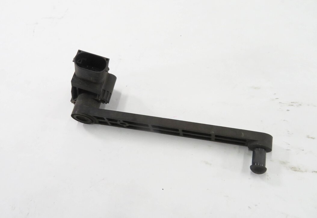 2010 RANGE ROVER (L322) RIGHT PASSENGER REAR SUSPENSION HEIGHT LEVEL SENSOR