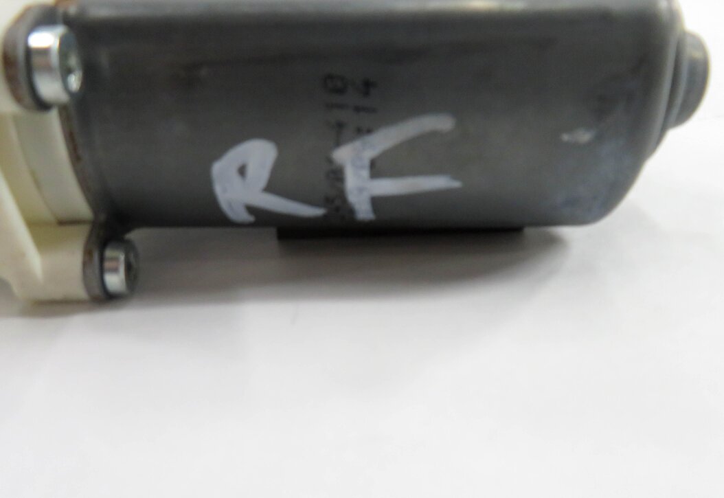 Thumbnail 7: 2010-2012 RANGE ROVER (L322) RIGHT FRONT PASSENGER DOOR POWER WINDOW MOTOR
