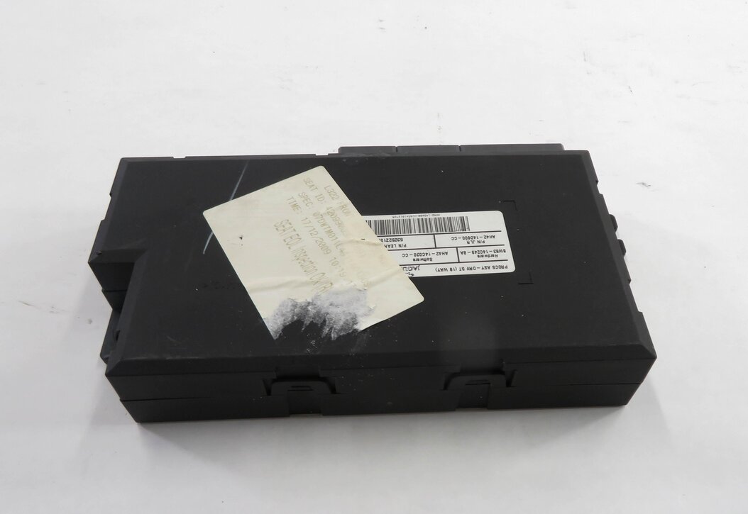 Thumbnail 5: 2010 RANGE ROVER (L322) LEFT FRONT DRIVER MEMORY SEAT CONTROL MODULE