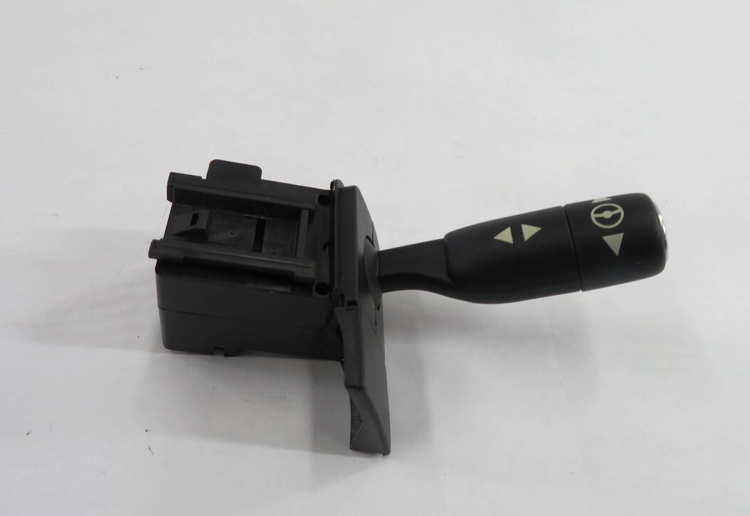 Thumbnail 5: 2010 RANGE ROVER (L322) STEERING ADJUSTER POSITION SWITCH LEVER