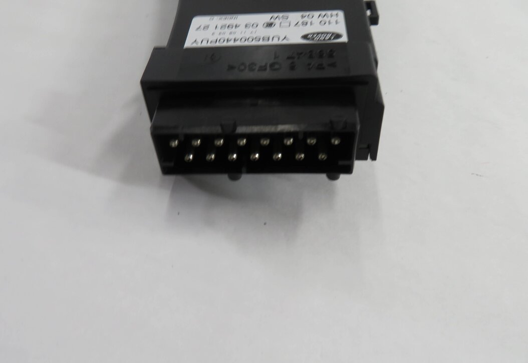 Thumbnail 5: 2010 RANGE ROVER (L322) RIGHT FRONT PASSENGER SEAT ADJUSTMENT SWITCH