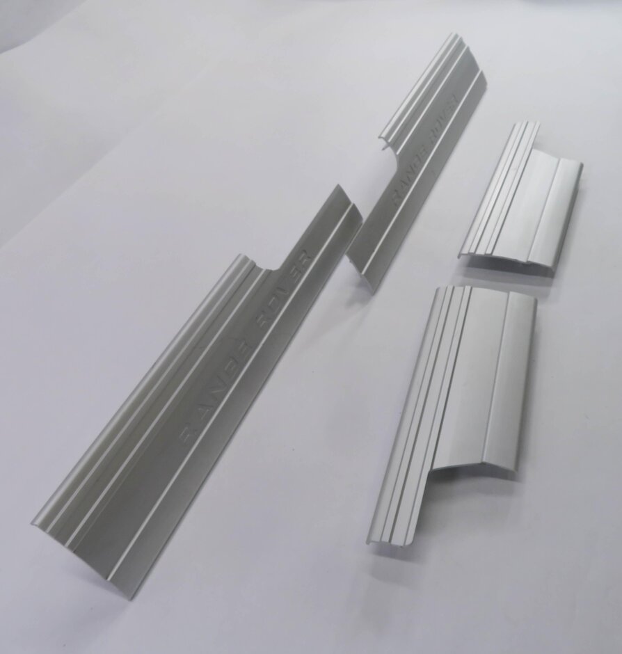 Thumbnail 3: 2010 RANGE ROVER (L322) FRONT & REAR DOOR SILL SCUFF PANEL TRIM SET-4