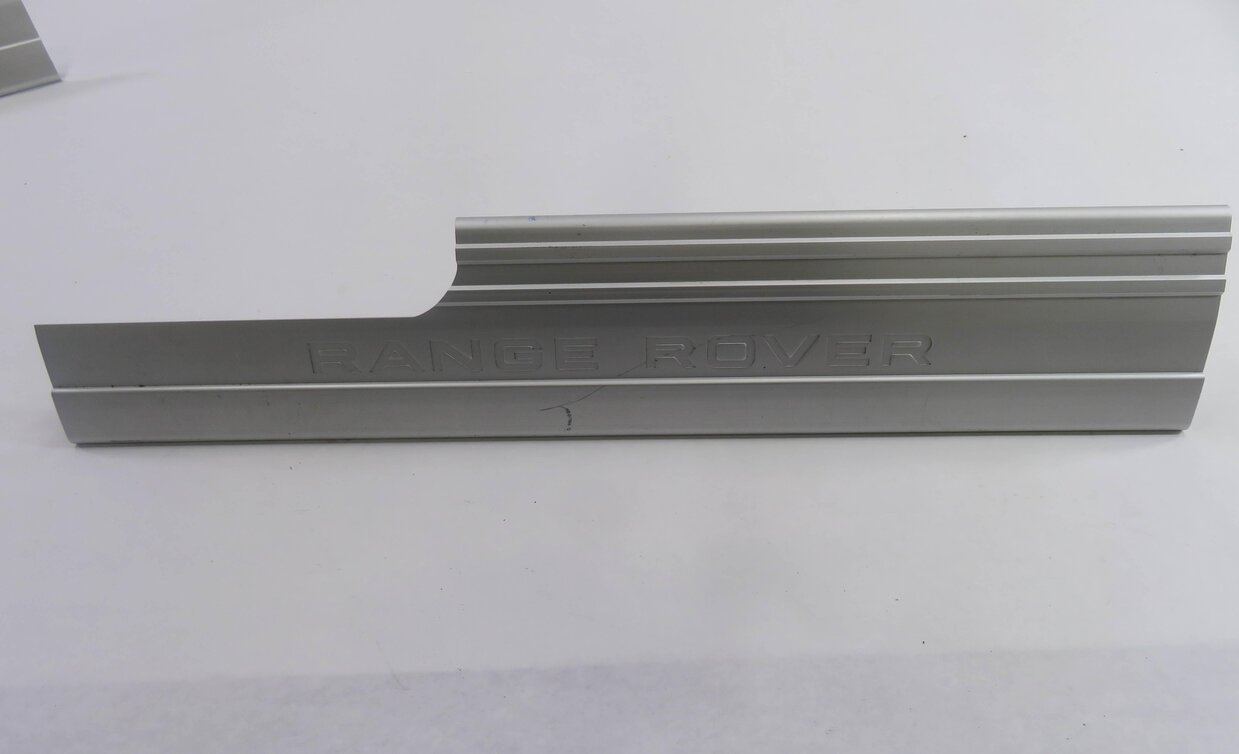 Thumbnail 6: 2010 RANGE ROVER (L322) FRONT & REAR DOOR SILL SCUFF PANEL TRIM SET-4