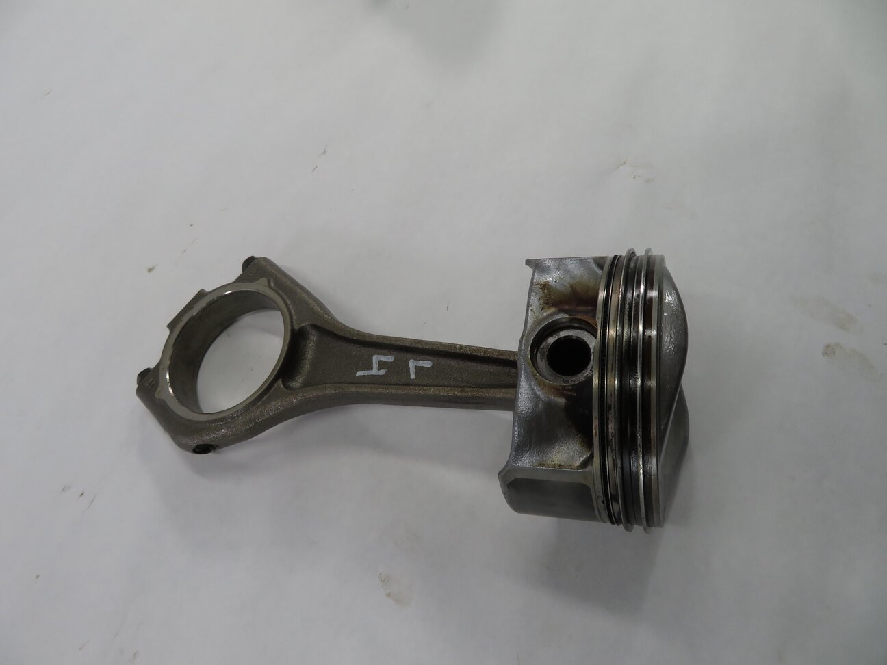 Thumbnail 3: 2010 RANGE ROVER (L322) 5.0L AJ133 V8 (NON SUPER ENGINE) LEFT PISTON w/ ROD
