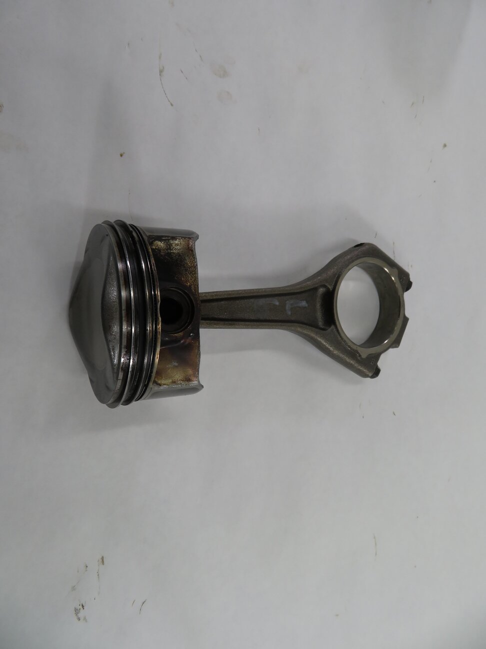 2010 RANGE ROVER (L322) 5.0L AJ133 V8 (NON SUPER ENGINE) LEFT PISTON w/ ROD
