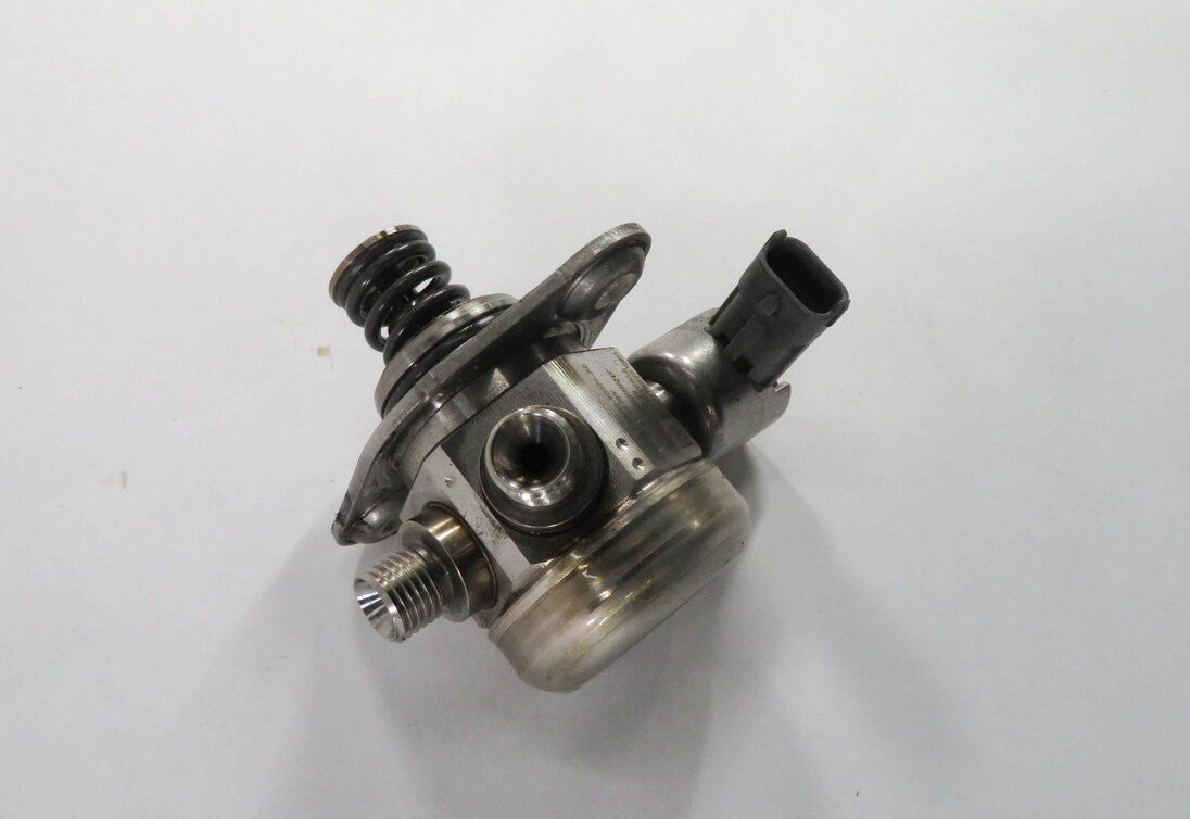 Thumbnail 4: 10-17 LR4 RANGE ROVER SPORT (L322 L320 L405 L494) 3.0L 5.0L MECHANICAL FUEL PUMP