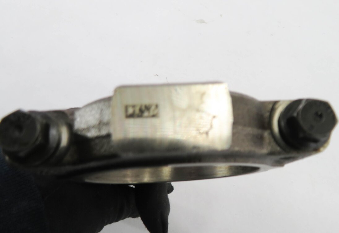 Thumbnail 6: 2010 RANGE ROVER (L322) 5.0L AJ133 V8 (NON SUPER ENGINE) LEFT PISTON w/ ROD