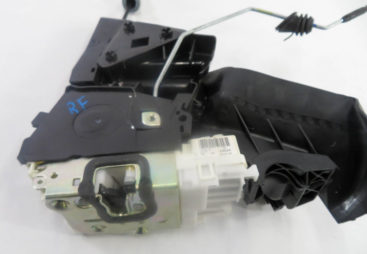 Thumbnail 6: 07-12 MB GL320 GL350 GL450 GL550 ML320 ML350 - RIGHT FRONT KEYLESS GO DOOR LATCH