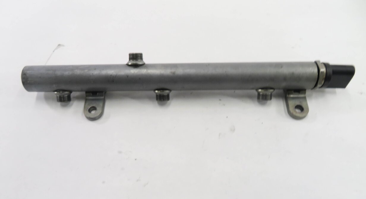 Thumbnail 6: 2011 MERCEDES BENZ ML350 (W164) 3.0L DIESEL ENGINE - RIGHT FUEL RAIL