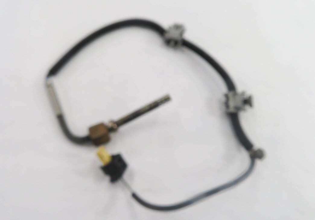 Thumbnail 5: 2011 MERCEDES BENZ ML350 (W164) 3.0L DIESEL ENGINE EXHAUST TEMPERATURE SENSOR