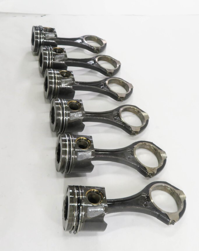 Thumbnail 4: 2009-2012 MB GL320 GL350 ML320 ML350 (W164 X164) 3.0L OM642 DIESEL PISTON SET-6