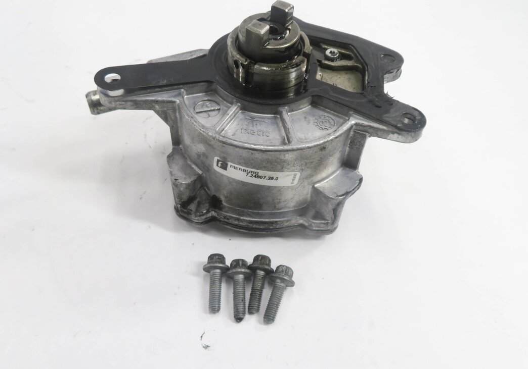 Thumbnail 2: 08-13 MERCEDES E320 E350 GL320 GL350 ML320 ML350 R350 - 3.0L DIESEL VACUUM PUMP