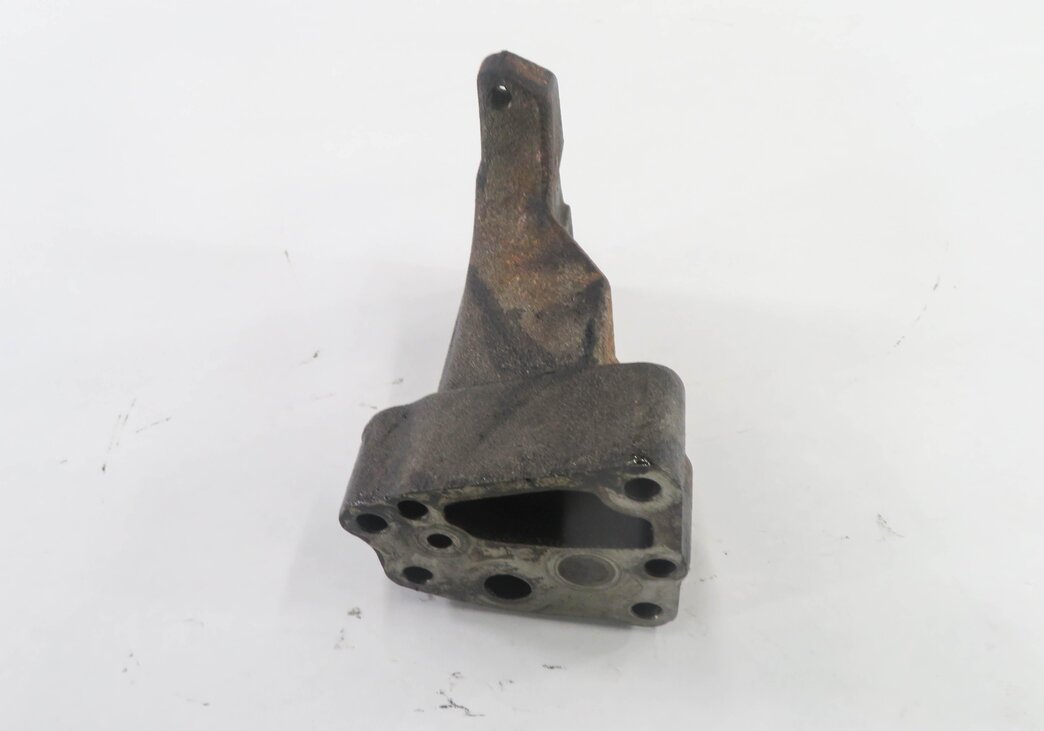 Thumbnail 3: 2011 MERCEDES ML350 (W164) 3.0L DIESEL ENGINE - TURBOCHARGER PEDESTAL BRACKET