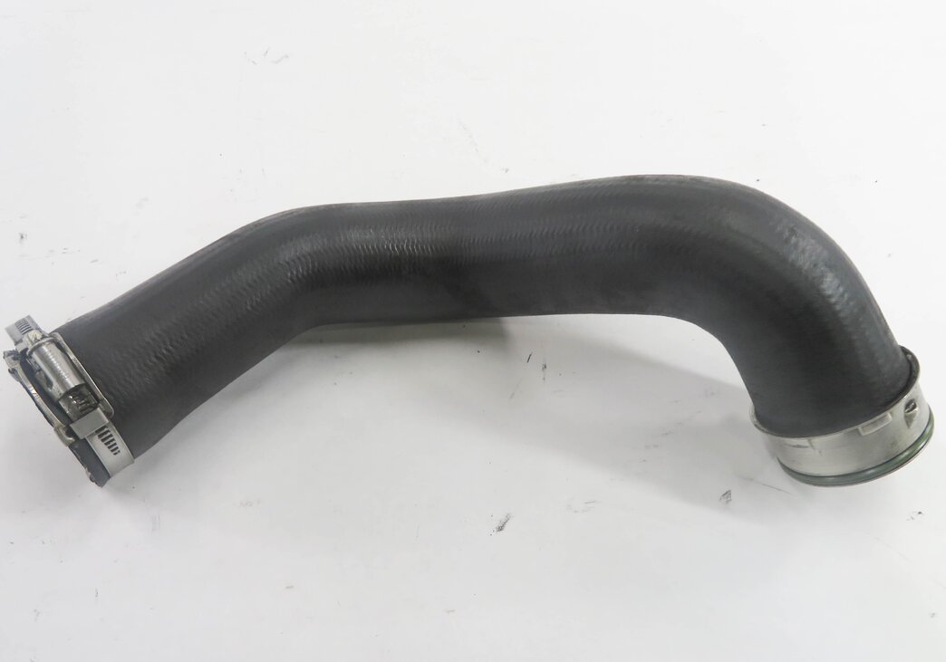 Thumbnail 6: 2011 MERCEDES BENZ ML350 (W164) 3.0L DIESEL ENGINE - LEFT INTERCOOLER HOSE PIPE