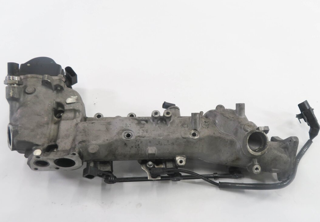 Thumbnail 6: 09-17 MERCEDES GL320 GL350 ML320 ML350 R350 3.0L DIESEL - LEFT INTAKE MANIFOLD