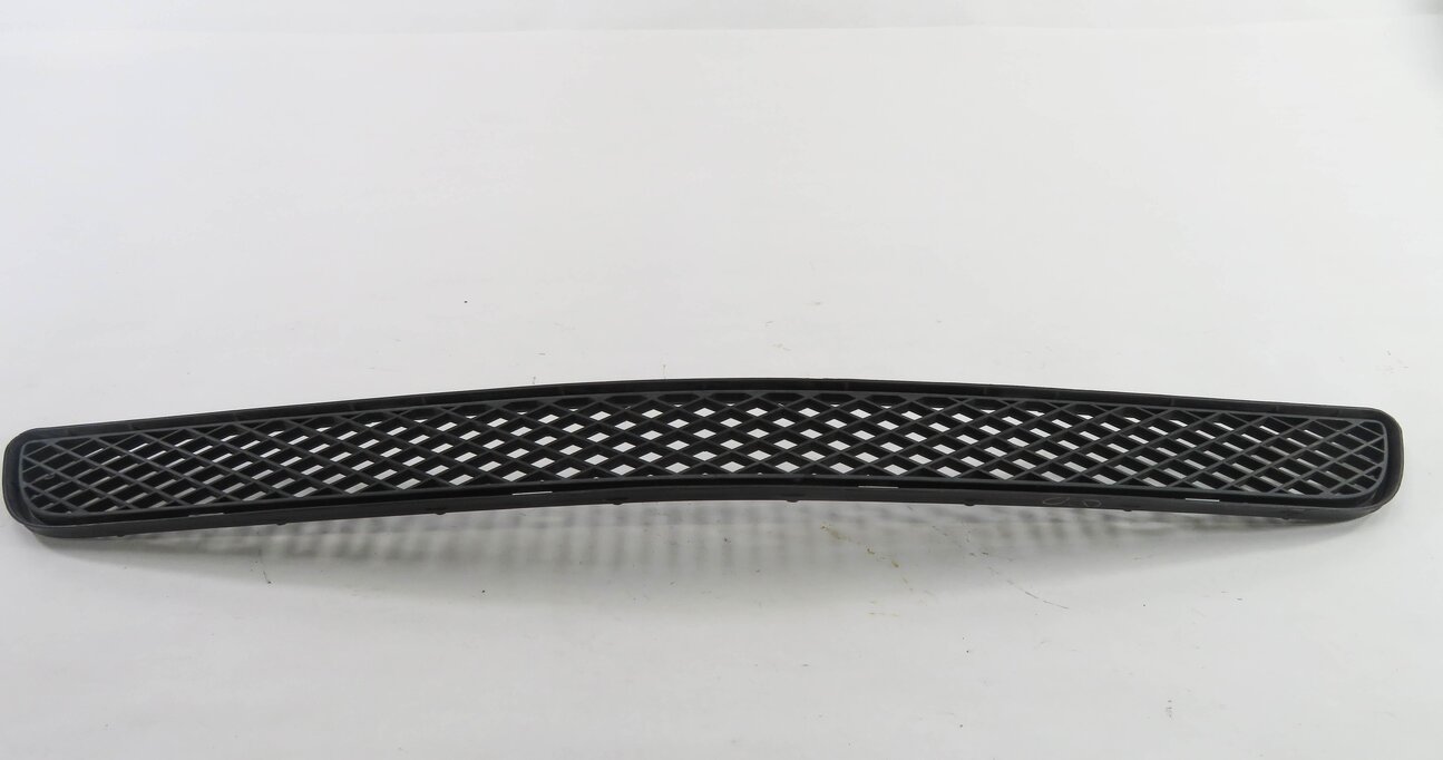 Thumbnail 2: 2008 MERCEDES ML320 (W164) FRONT LOWER CENTER BUMPER AIR VENT GRILLE