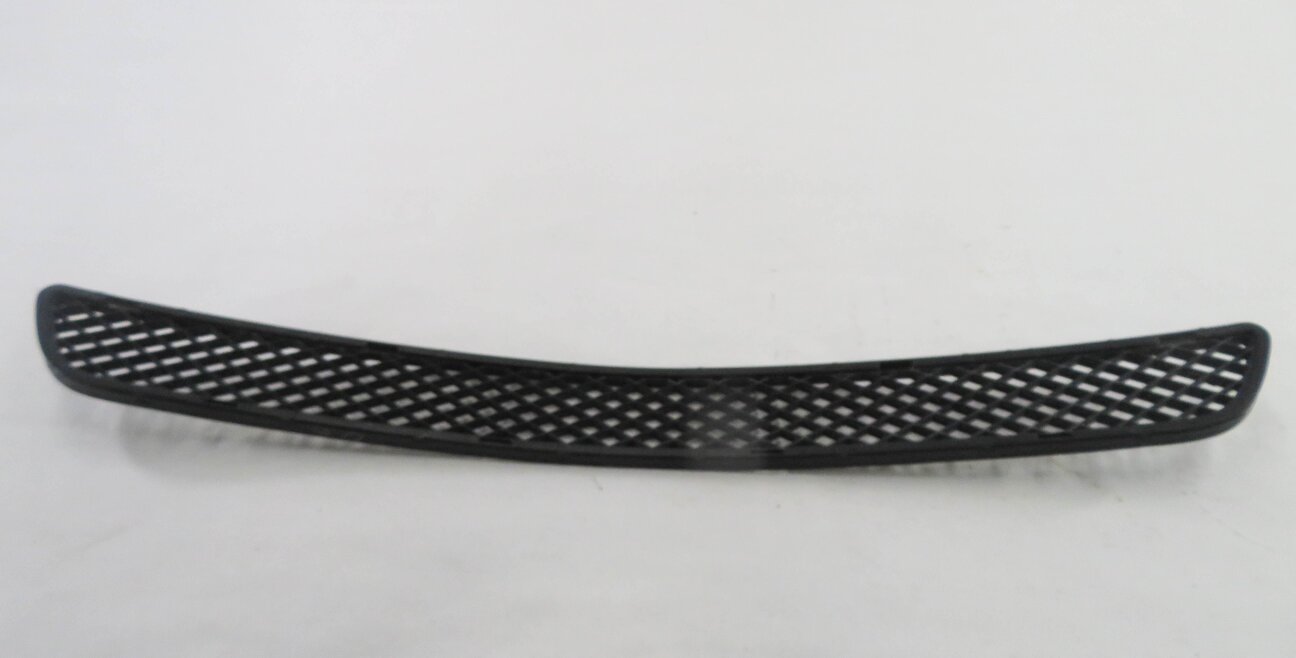 Thumbnail 6: 2008 MERCEDES ML320 (W164) FRONT LOWER CENTER BUMPER AIR VENT GRILLE