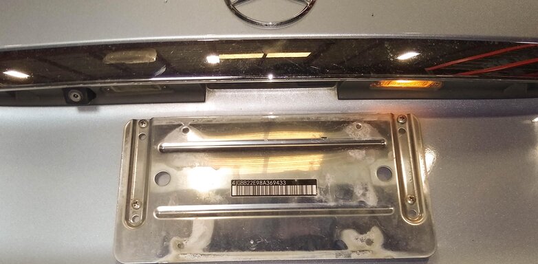 Thumbnail 2: 2008 MERCEDES ML320 (W164) REAR LICENCE PLATE LIGHT PANEL (CHROME)