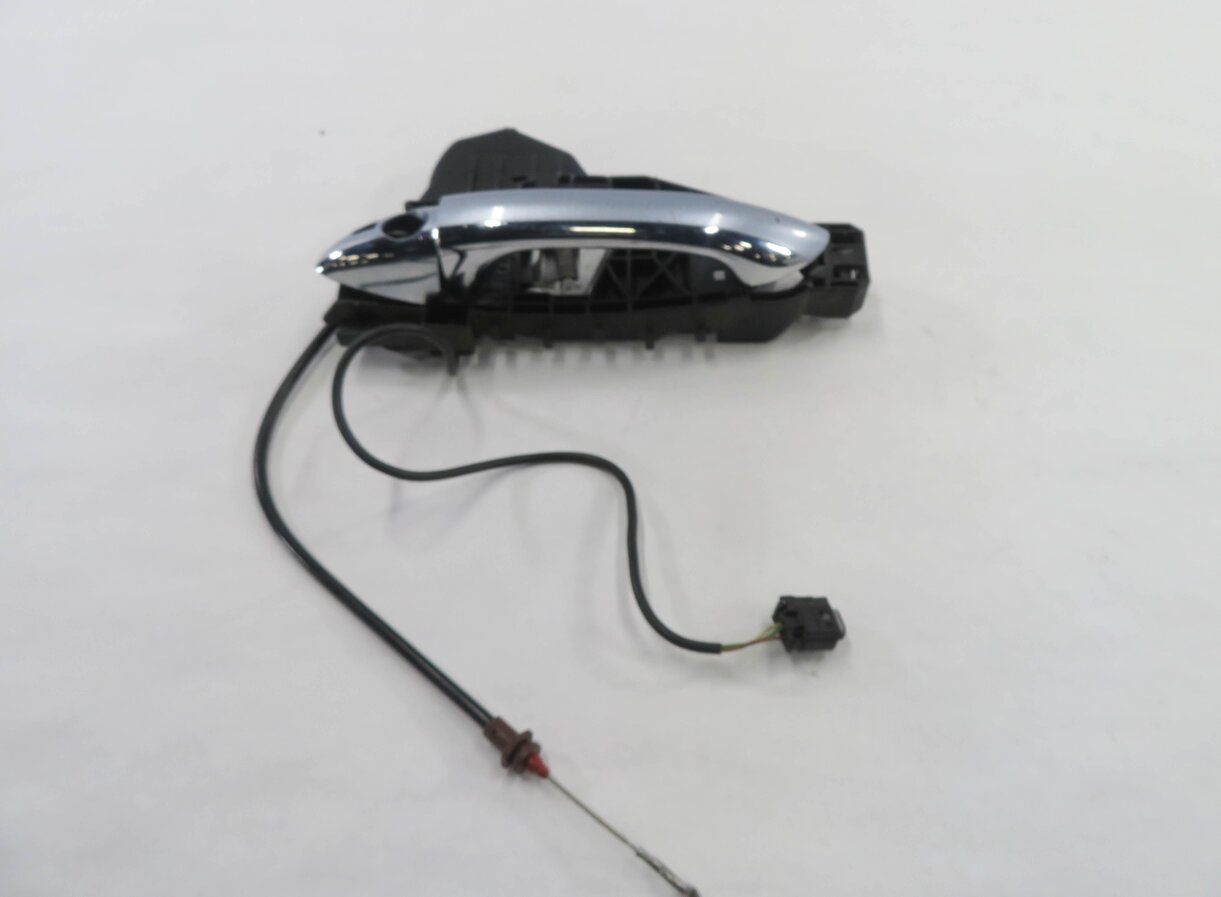 Thumbnail 2: 2008 MERCEDES ML320 (W164) LEFT FRONT DRIVER DOOR HANDLE (LASURITE BLUE)