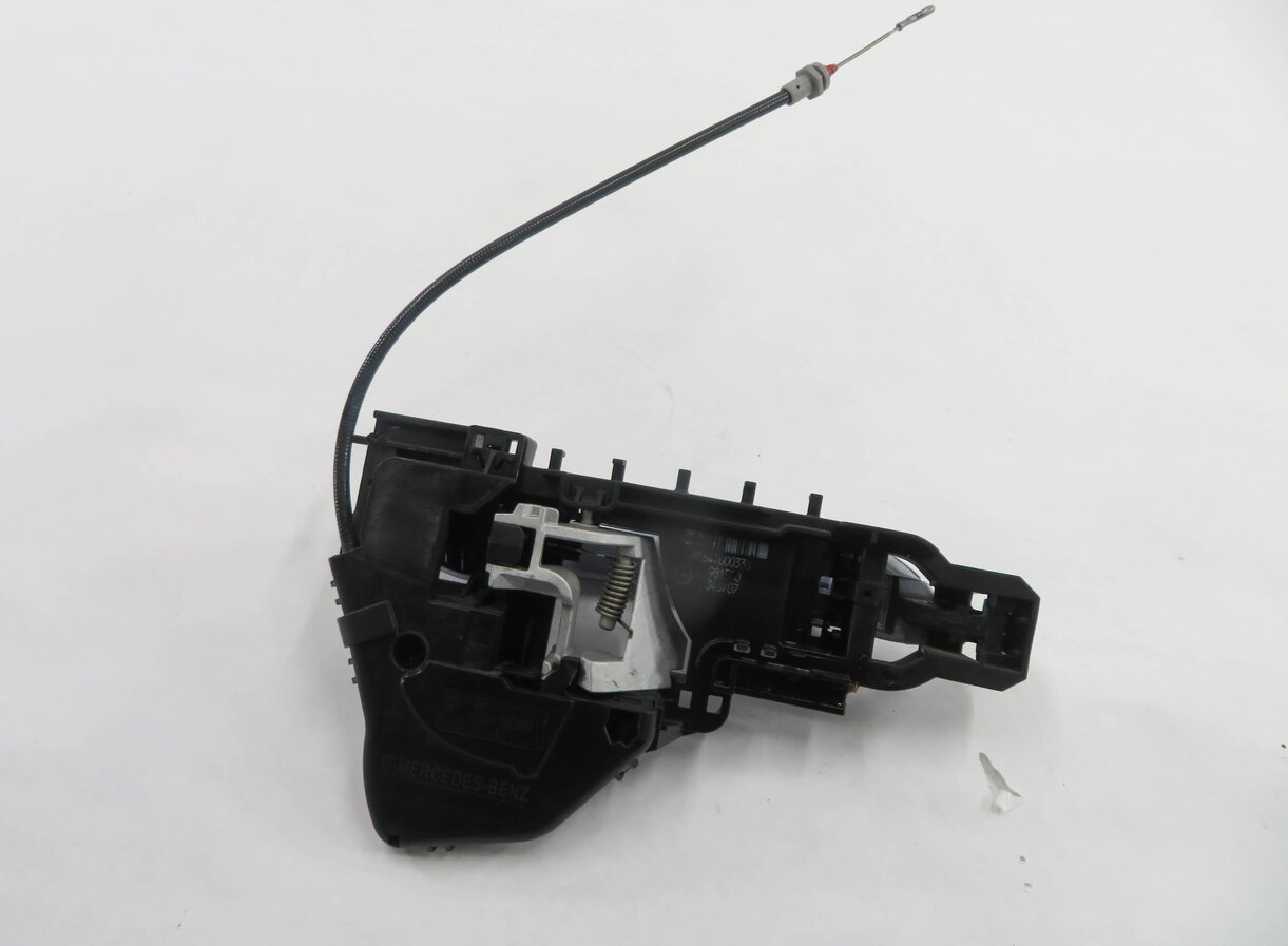 Thumbnail 4: 2008 MERCEDES ML320 (W164) LEFT SIDE REAR EXTERIOR DOOR HANDLE (LASURITE BLUE)