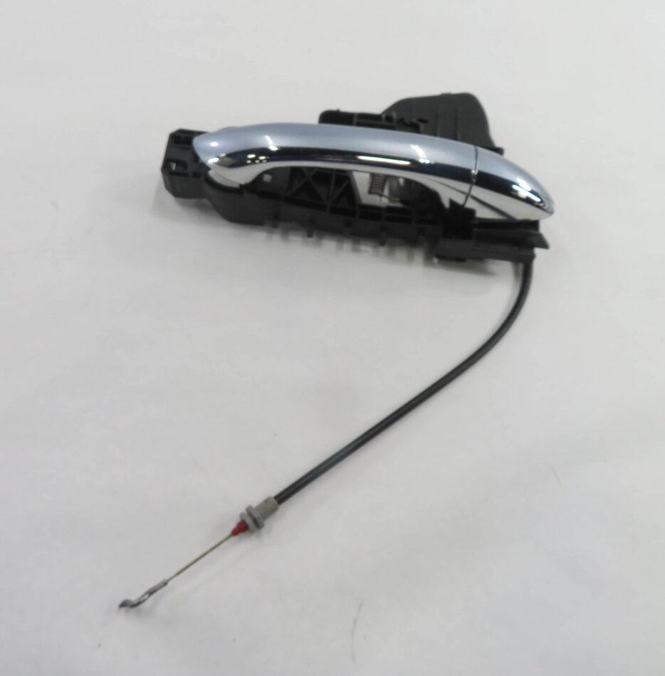 Thumbnail 2: 2008 MERCEDES ML320 (W164) RIGHT SIDE REAR EXTERIOR DOOR HANDLE (LASURITE BLUE)