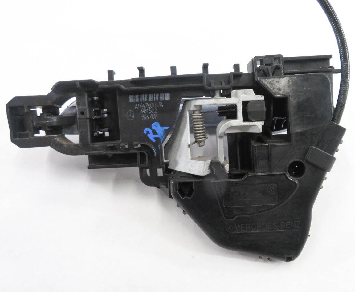 Thumbnail 6: 2008 MERCEDES ML320 (W164) RIGHT SIDE REAR EXTERIOR DOOR HANDLE (LASURITE BLUE)