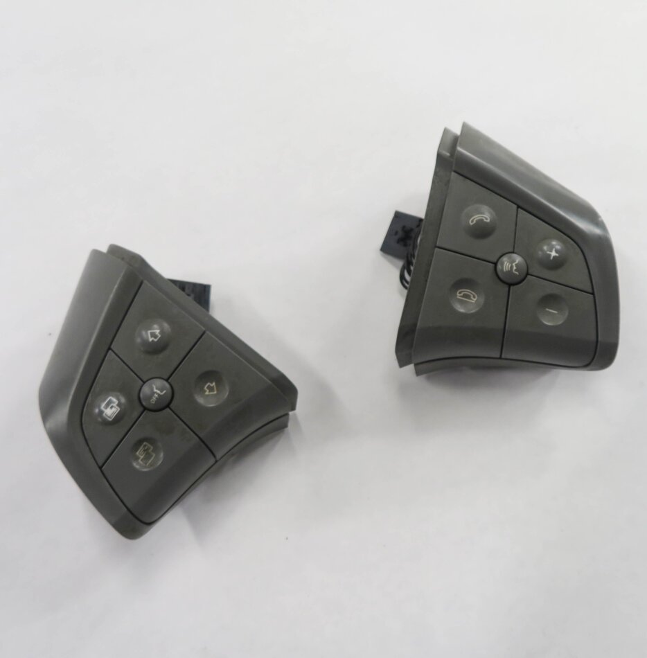 2008 MERCEDES ML320 (W164) STEERING SWITCH BUTTON SET-2 (GRAY)