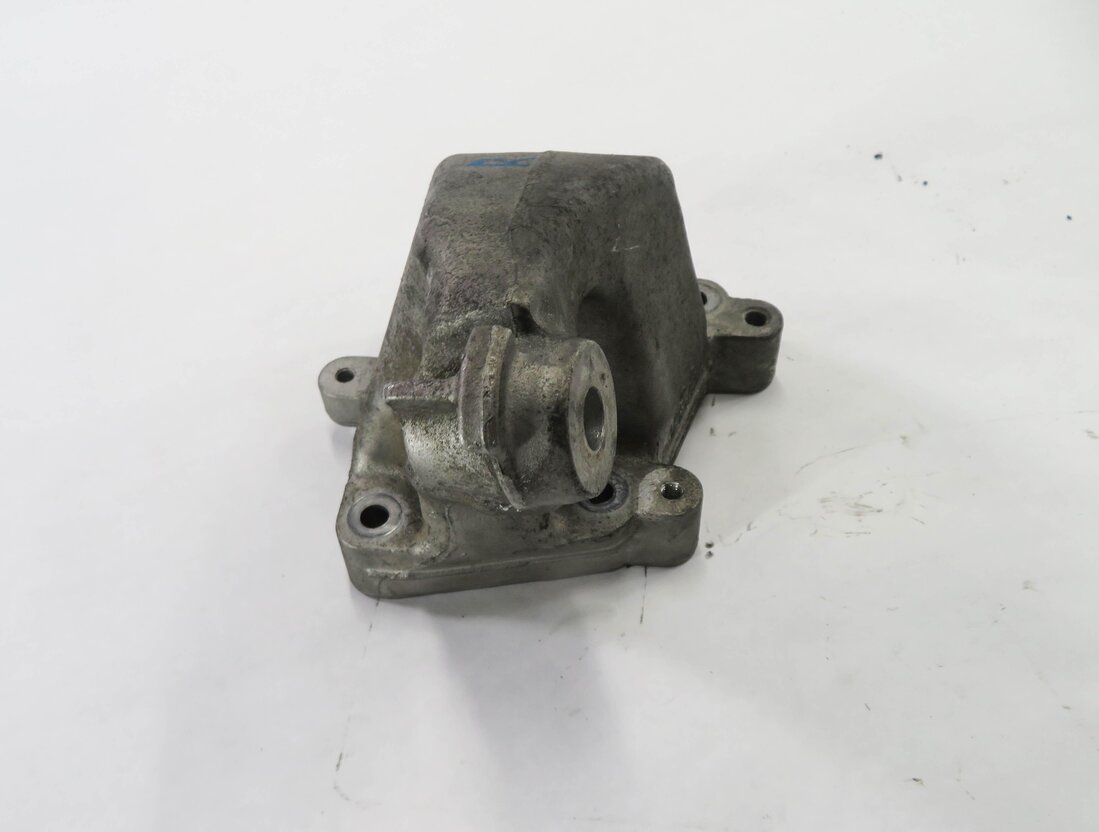 Thumbnail 3: 2008 MERCEDES ML320 (W164) 3.0L OM642 DIESEL - RIGHT ENGINE MOUNT BRACKET