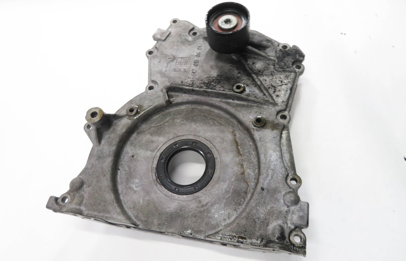 Thumbnail 5: 2007-2009 MERCEDES GL320 ML320 R320 (X164 W164) 3.0L OM642 DIESEL - TIMING COVER
